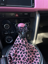 Load image into Gallery viewer, Skull shift knob with pink brain and glitter base Custom Shift
